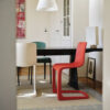 S-shaped cantilever chair S-shaped cantilever chair