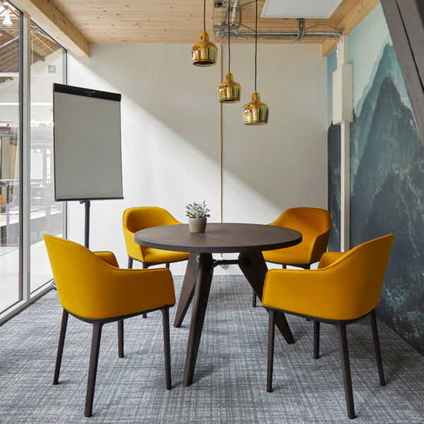 commercial dining furniture supplier