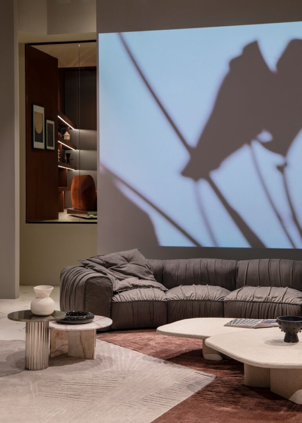 2c6f16e4-e532-494e-8d21-d87edf94ea22 Italian-Inspired Craftsmanship | Luxury Leather Sofa