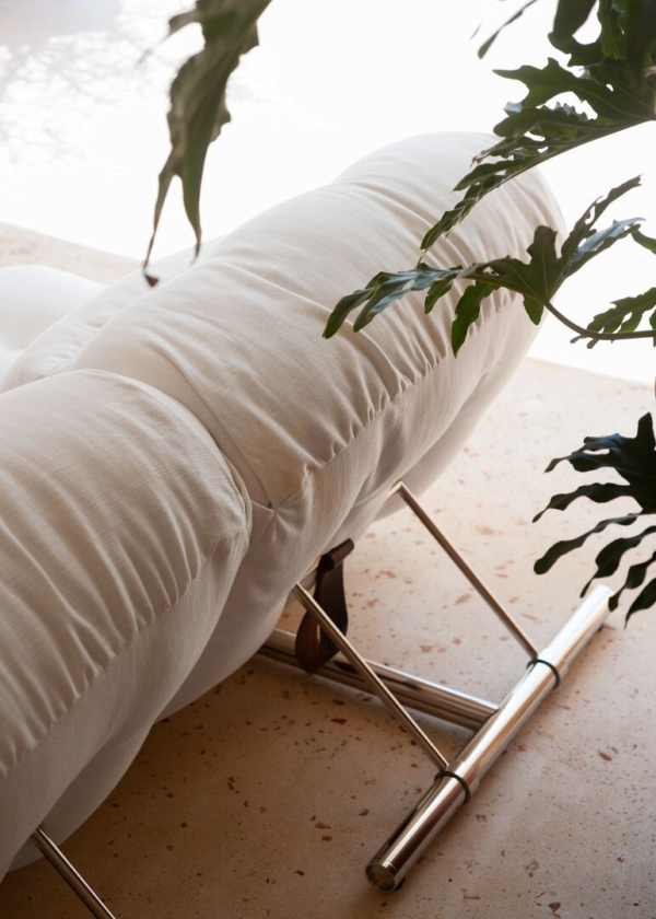 6b1685b3-7481-4428-8b79-4f4aba1f14e2 Italian-Inspired Craftsmanship | Luxury Leather Sofa