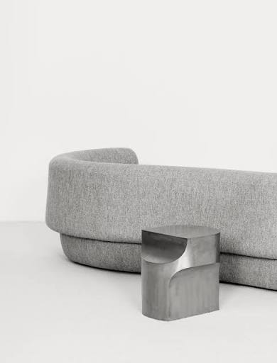 75c139a9-79d7-494c-9f10-c693f80af39b FAO Modular Sofa for Quiet Luxury Villa Interiors