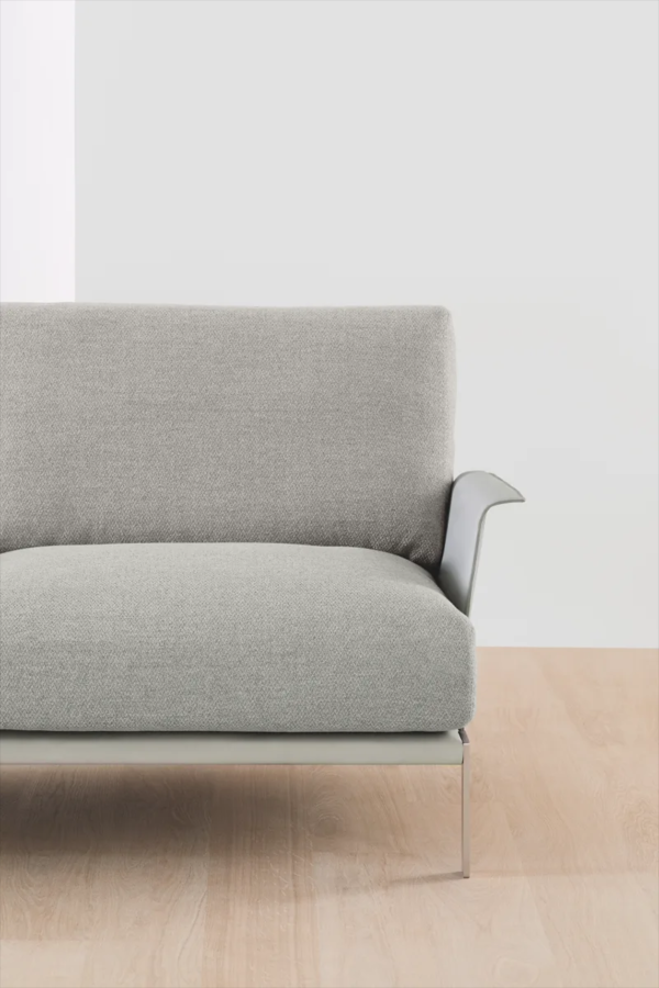 7863e85e-7663-4f04-83c7-472eb8570477 Bespoke Italian-Inspired Seating for Contemporary Villa Living