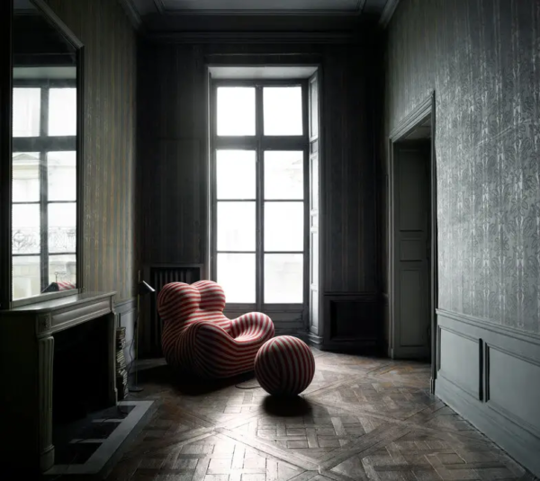 UP Series Sculptural Lounge Chair | Italian-Inspired Luxury Chair for Villas