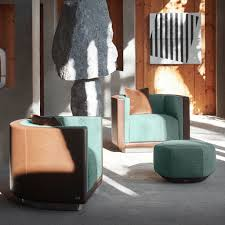 110788e8-5db6-48af-b01a-6a8aa3bd70d2 Fendi Parsifal Sofa | Contemporary Luxury Seating