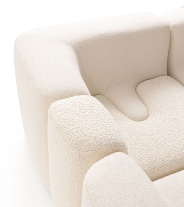 Fendi F-Affair Sofa | Luxury Seating for Villa Interiors