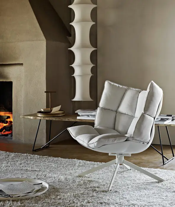 B&B Husk Chair for Contemporary Villa Living Spaces